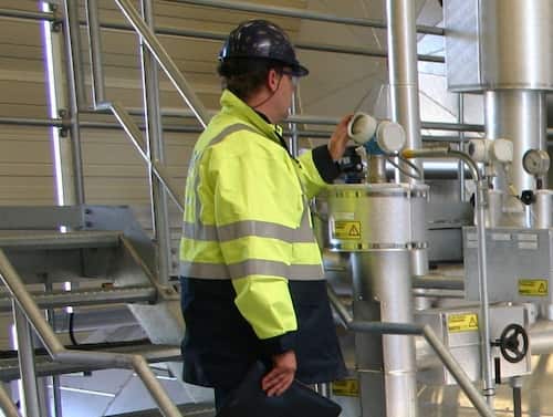 Homepage – Expertises – Onderhoud Onderhoud stoominstallatie door monteur